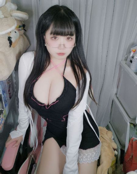 ax是什么品牌的衣服